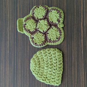 Newborn knitted turtle suit - perfect for photoshoots